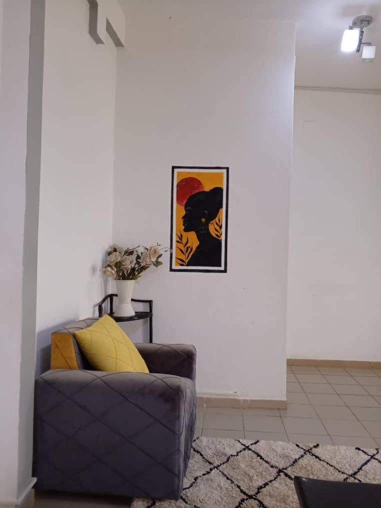 Appart Meuble Le Dakota Yaoundé Zewnętrze zdjęcie